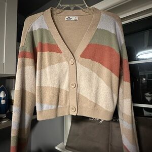 Hollister Tan and Red Crop Top V-Neck